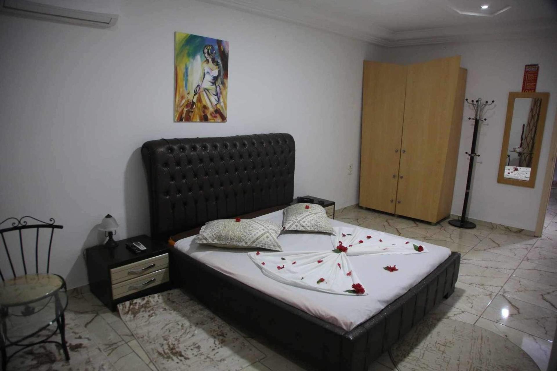 Hotel Amine 스팍스 외부 사진