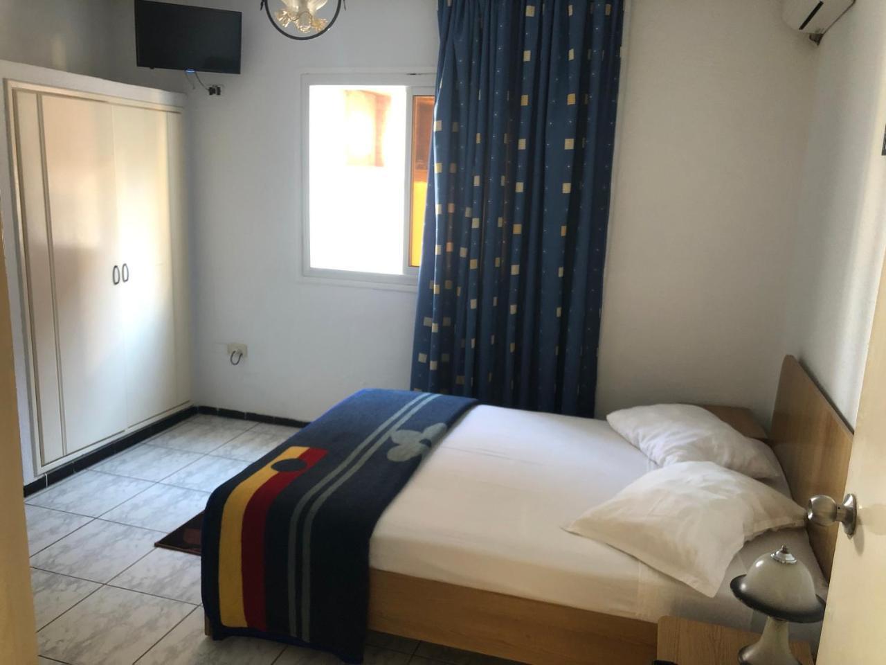 Hotel Amine 스팍스 외부 사진